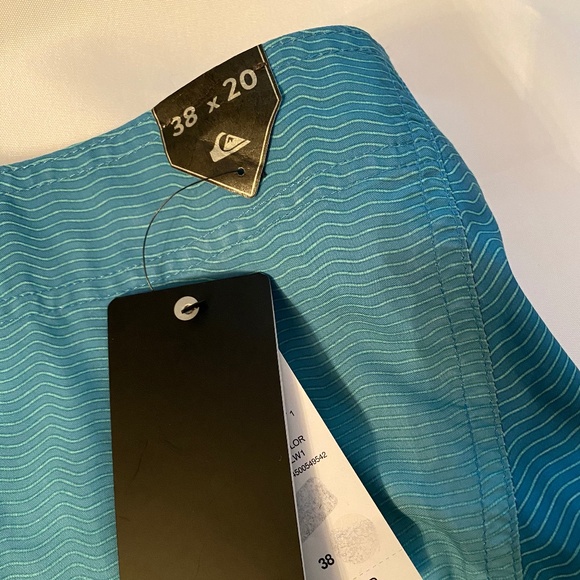 Quiksilver Men's New Fader 20" Board Shorts - Picture 6 of 10